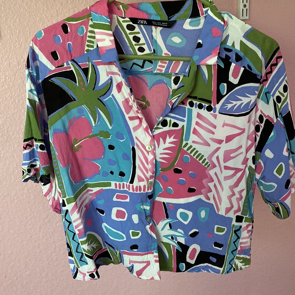 Zara button down blouse Size: Small
